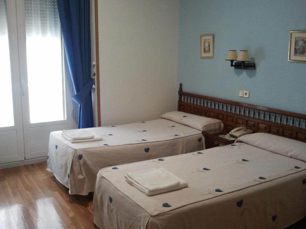 Hostal Biarritz Madrid Cameră foto