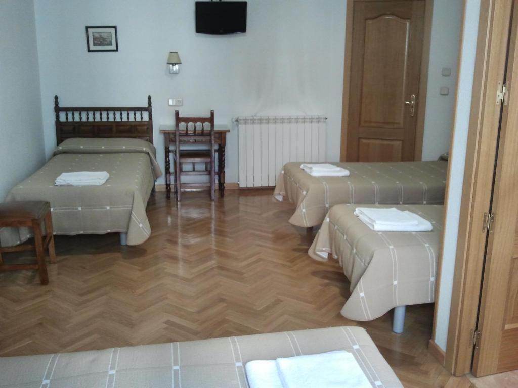 Hostal Biarritz Madrid Cameră foto